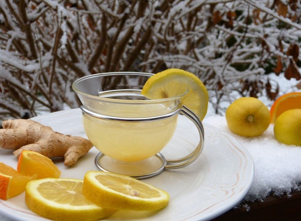 生姜をベースにしたレモン入りのお茶